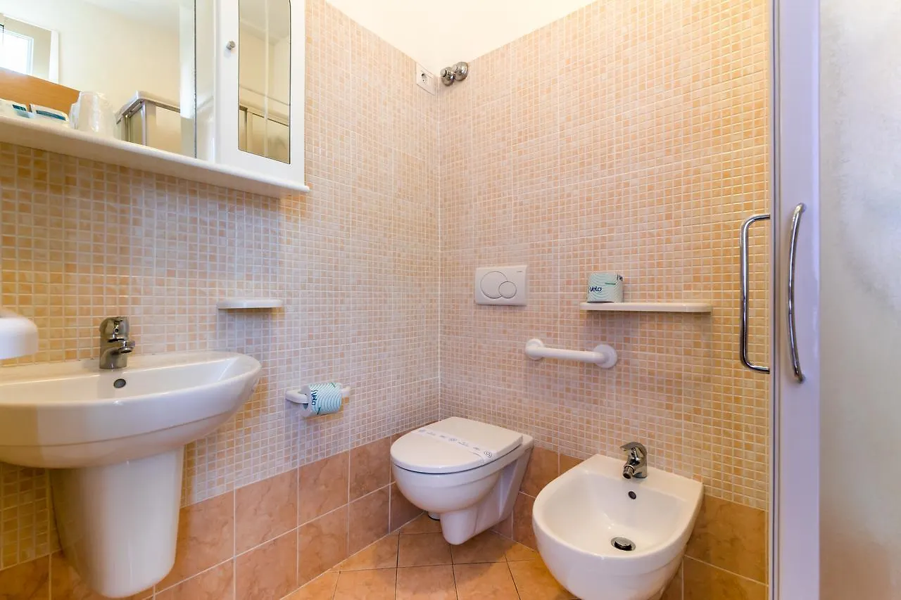 Hotel Rubens Rimini 3*,  Italy